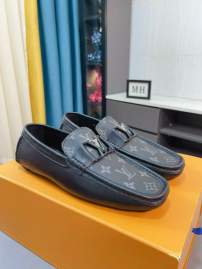 Picture of Louis Vuitton Shoes _SKULVsz38-44mnf060412183